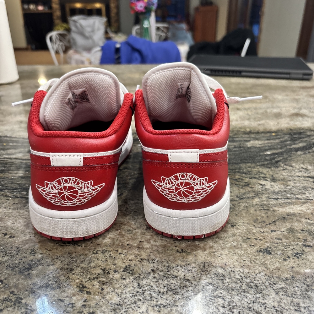 Men's Jordan 1 Low Summit White/Varsity Red Sz 7 - Picture 5 of 8